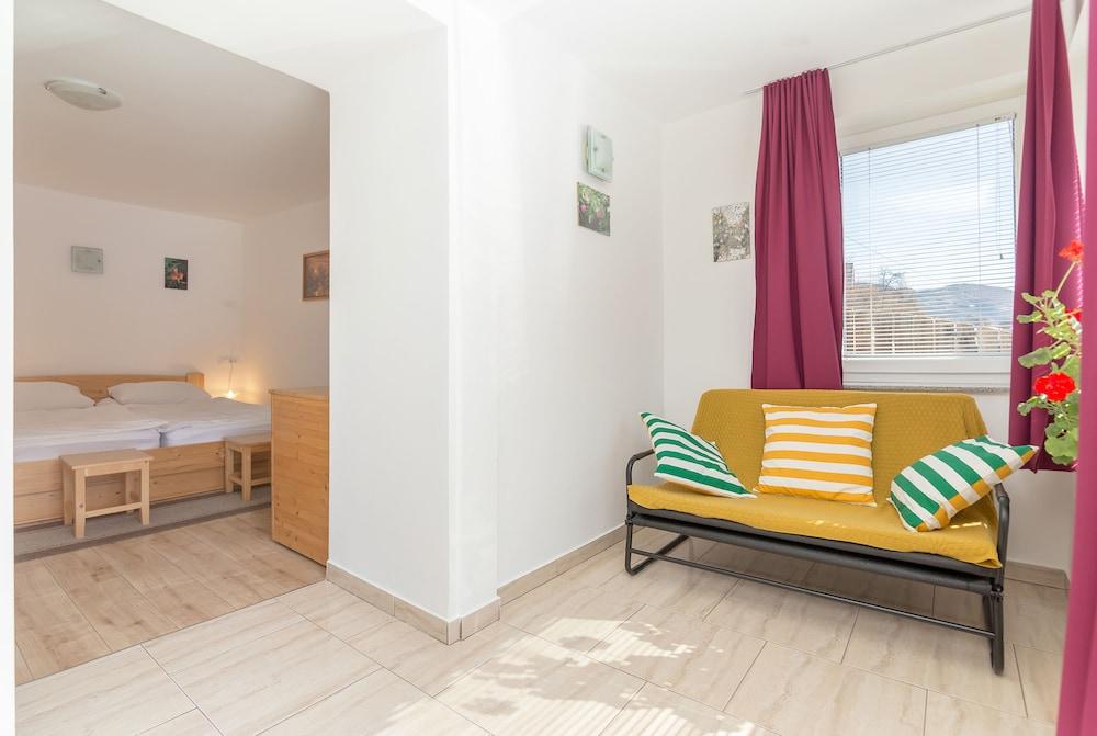 Apartment house Jager