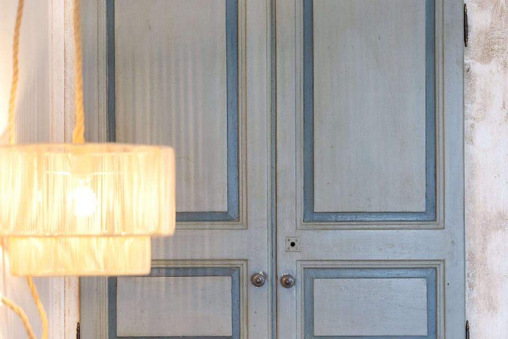 Casa Santini x Roc Seven