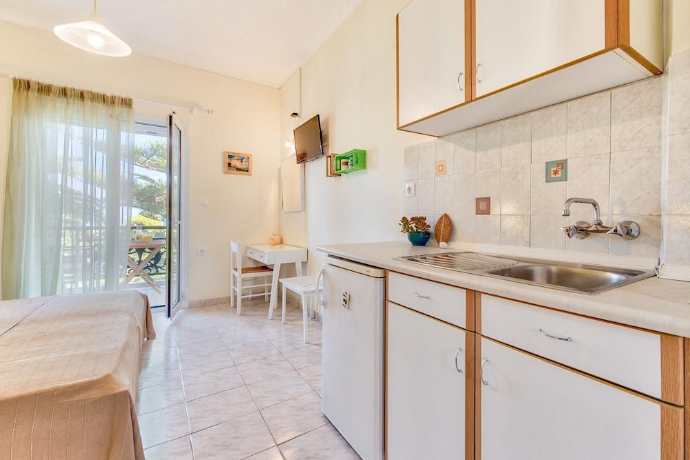 Panorama Studios & Apartments