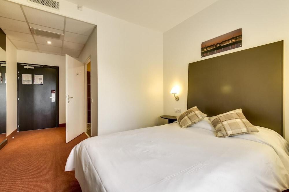 Hôtel Restaurant AKENA Bordeaux La Brède