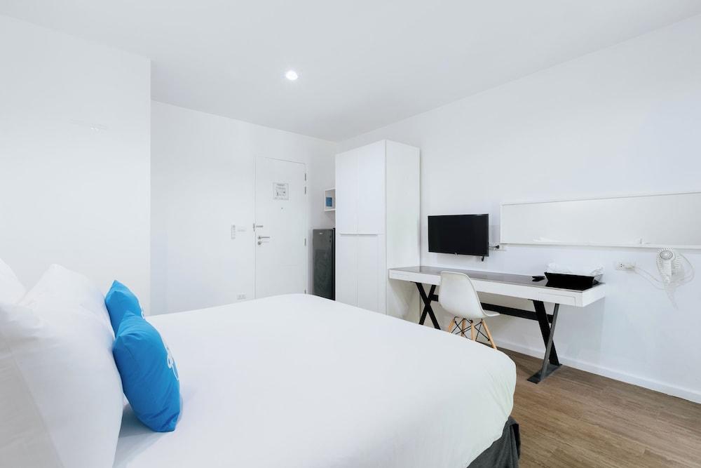 Blu Monkey Bed & Breakfast Phuket