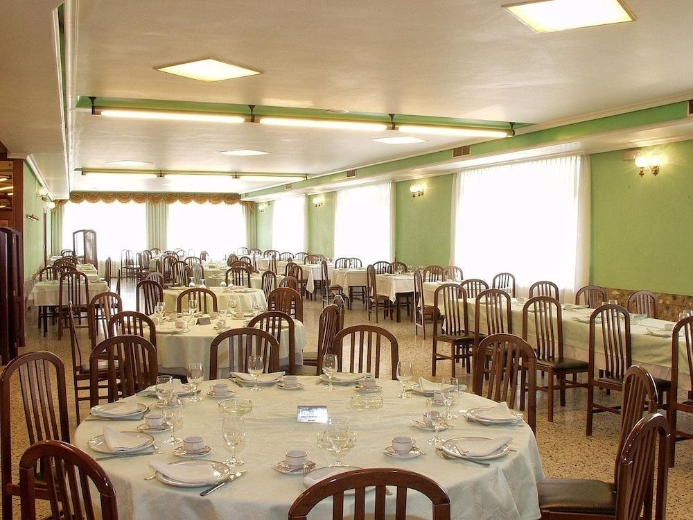 Hotel Restaurant Royal