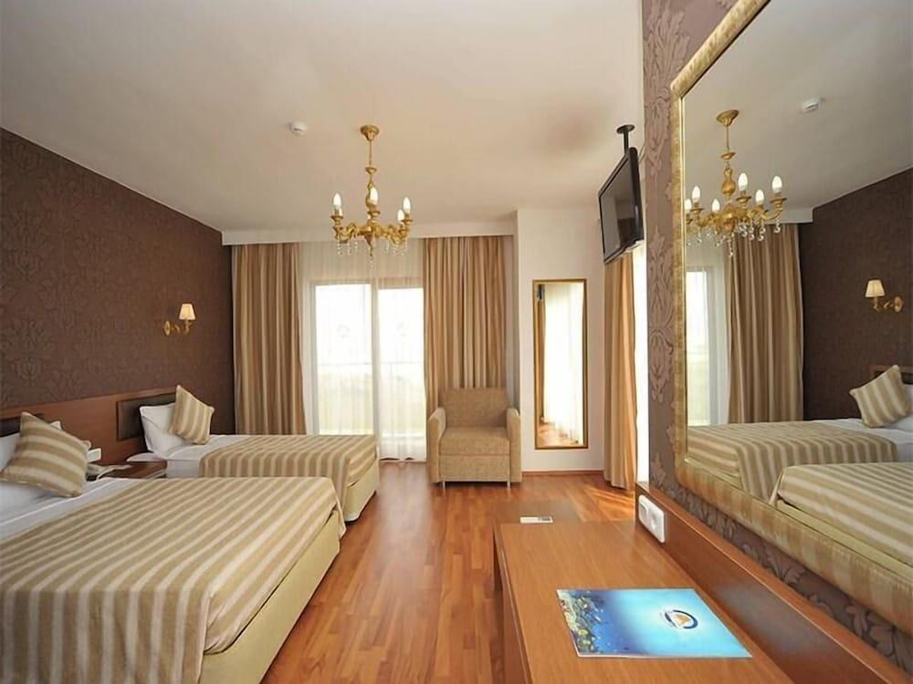 Eftalia Aqua Resort – All Inclusive