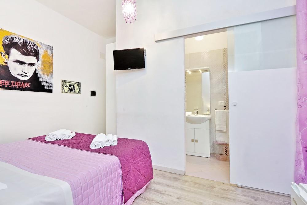 AppleMoon Rooms for Rent