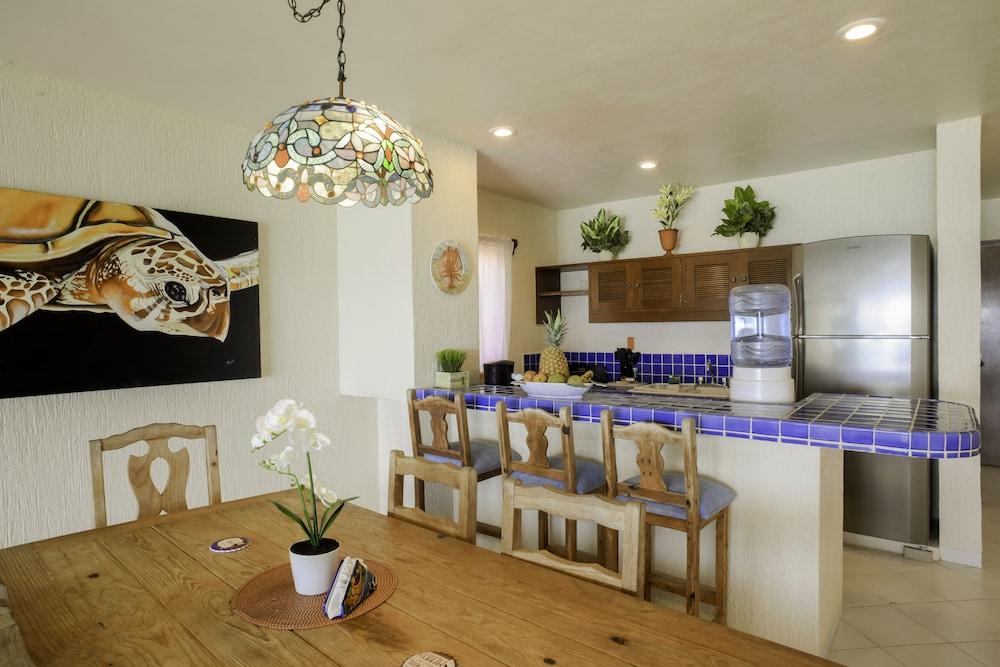 Villas De Rosa Beach Resort