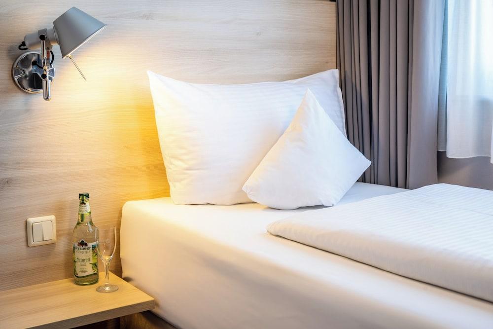 Serways Hotel Nürnberg Feucht Ost