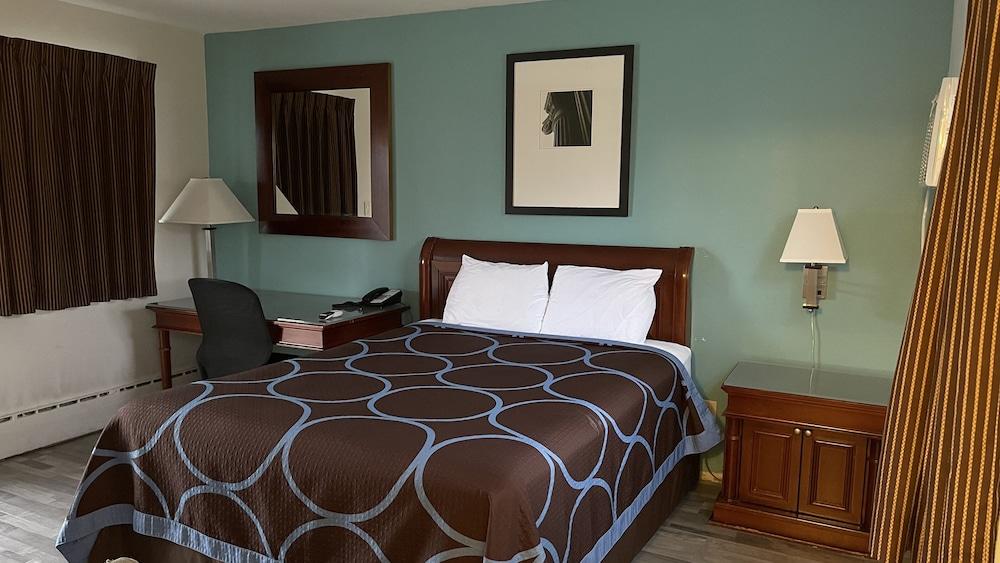 Rodeway Inn Pittsfield