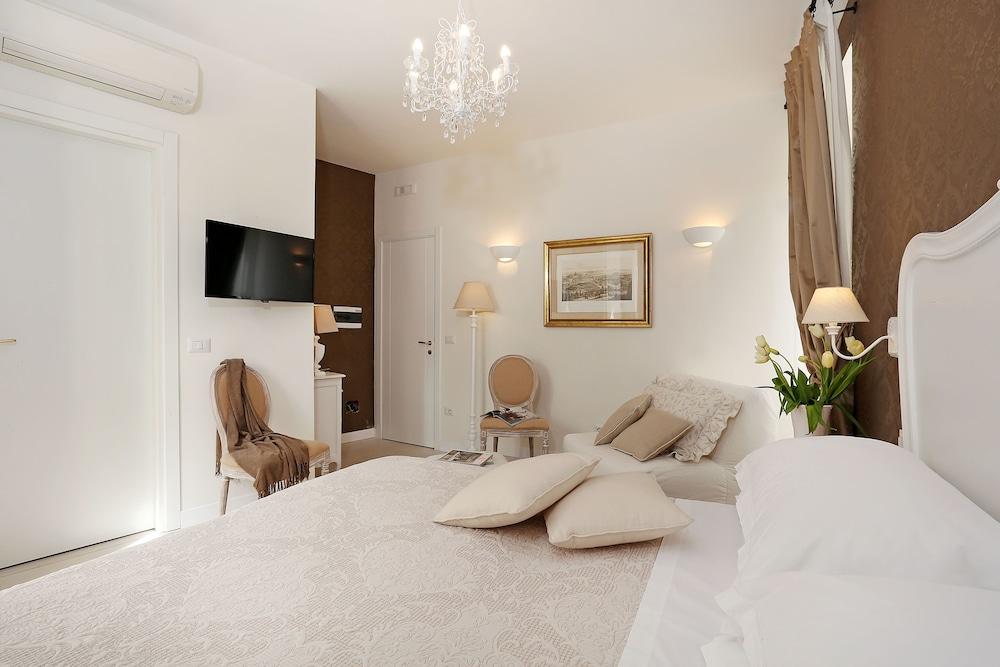 Daplace - HQH Colosseo