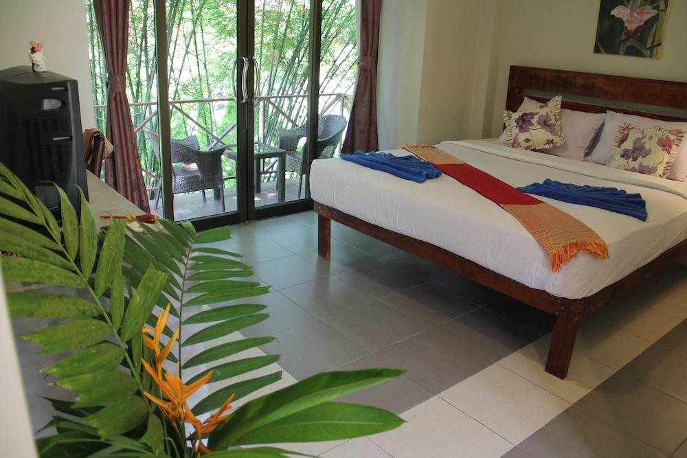 Khao Sok Green Valley Resort