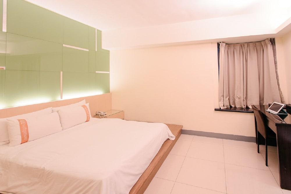 Kiwi Express Hotel - Kaohsiung Station