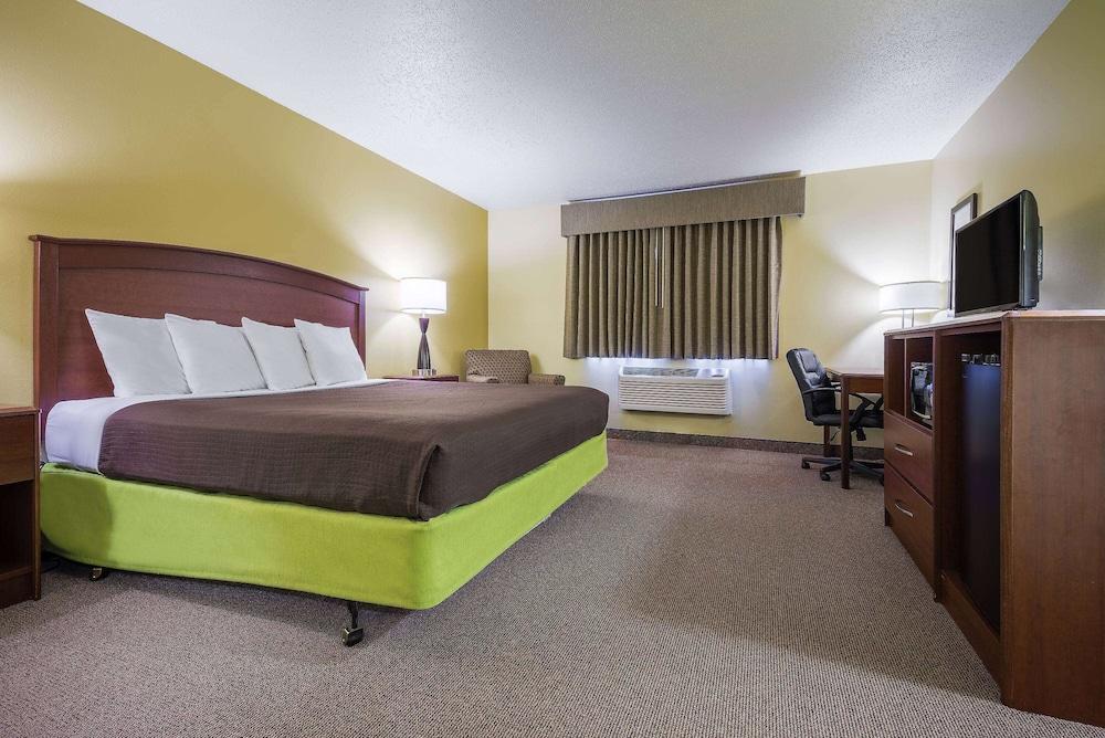 AmericInn by Wyndham Sioux Falls