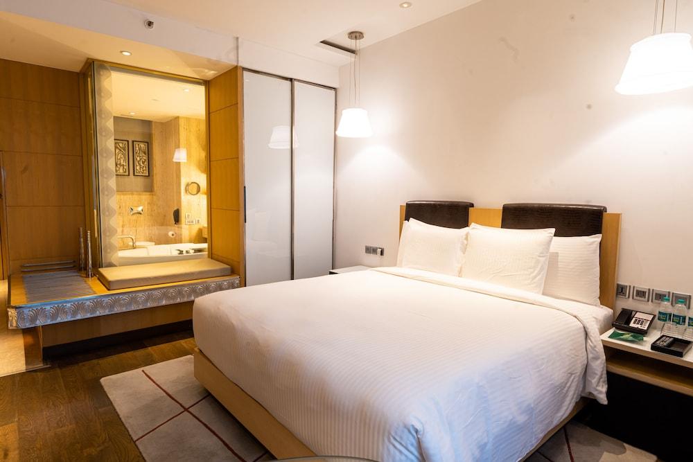 Crowne Plaza Greater Noida by IHG