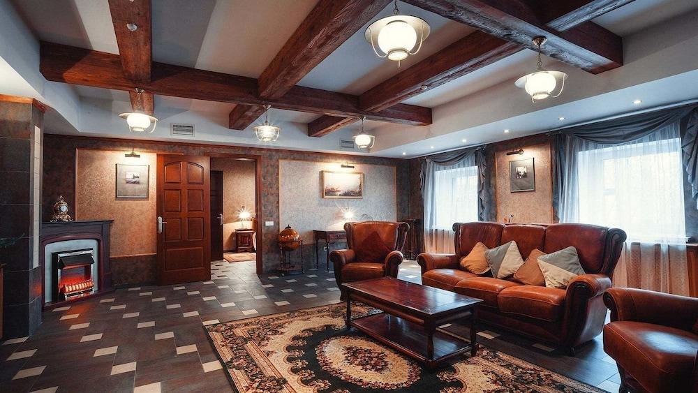 Nemchinovka Park Hotel