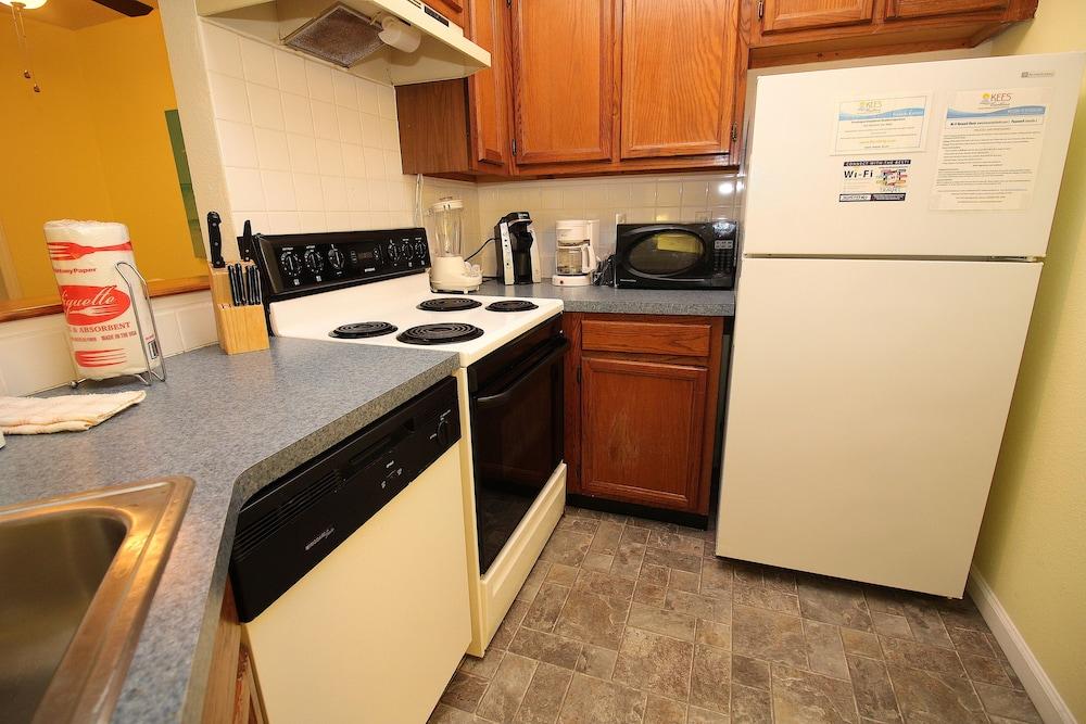 Station One By Kees Vacations