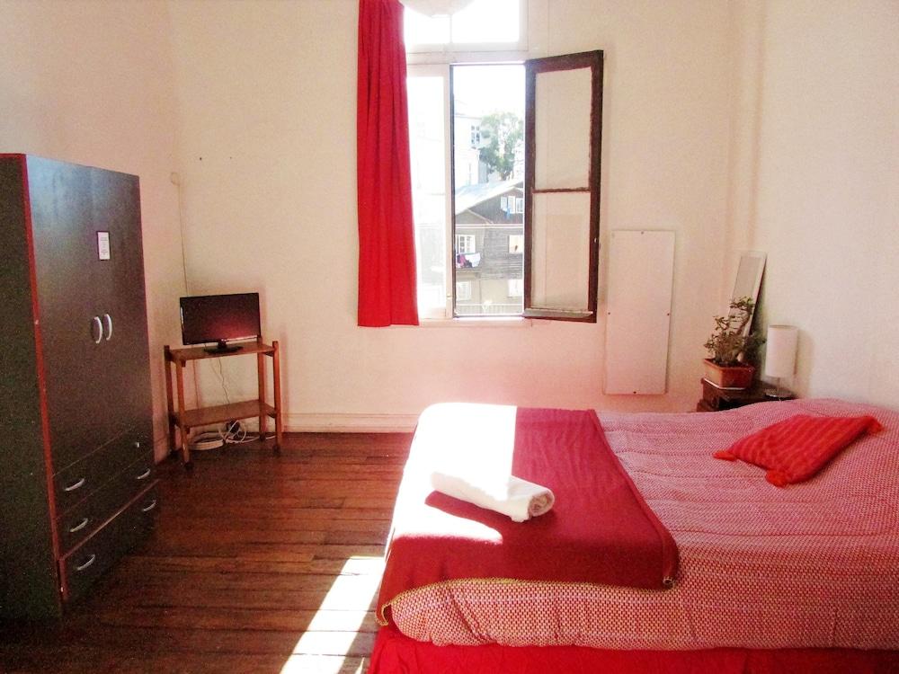 Casa Volante Hostal - Hostel