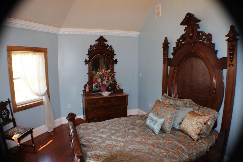 Millsap-baker Estate