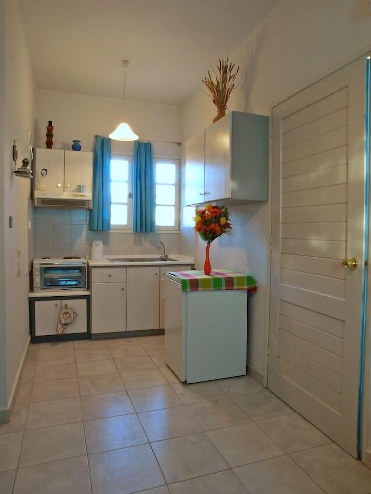 Cormoranos Apartments