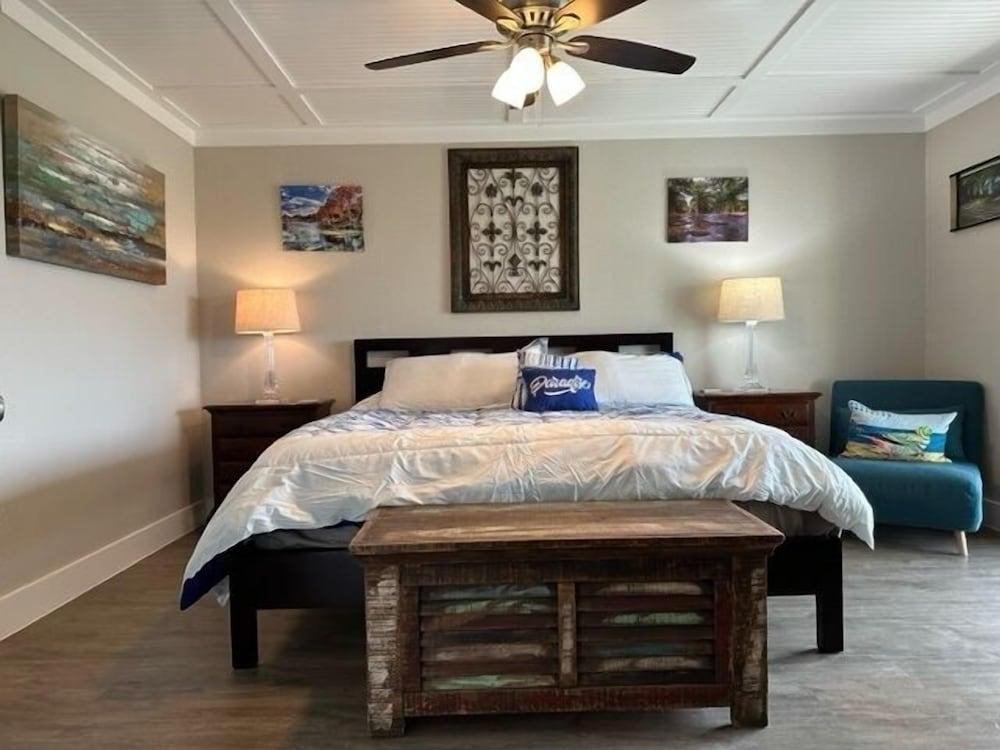 River Hippie Rrc A302 2 Bedroom Condo by RedAwning