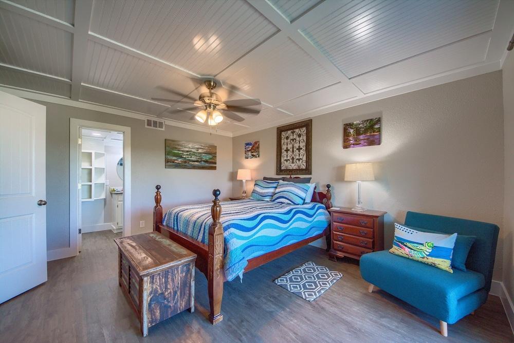 River Hippie Rrc A302 2 Bedroom Condo by RedAwning