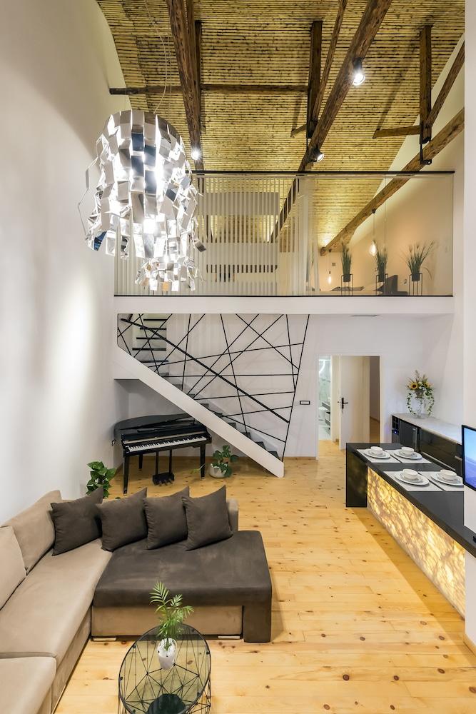 Aigli Seafront Loft-Bespoke Design Gem