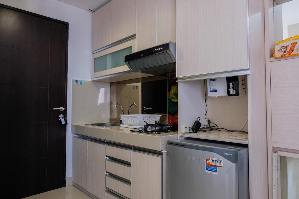 Best Price Studio Apartment at Atria Residence near Mall