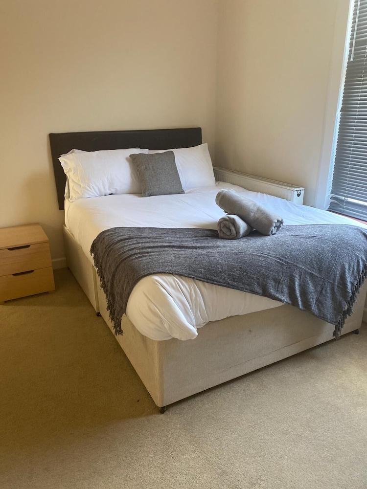 Reading 3 bed 2 bath