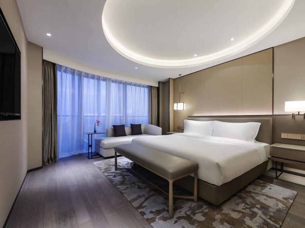 Grand Mercure Shanghai Lingang