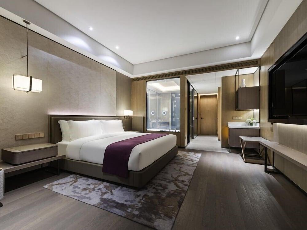 Grand Mercure Shanghai Lingang