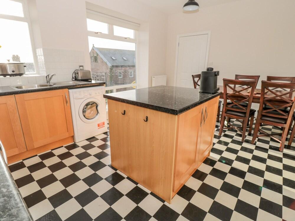 Tynemouth Village Penthouse