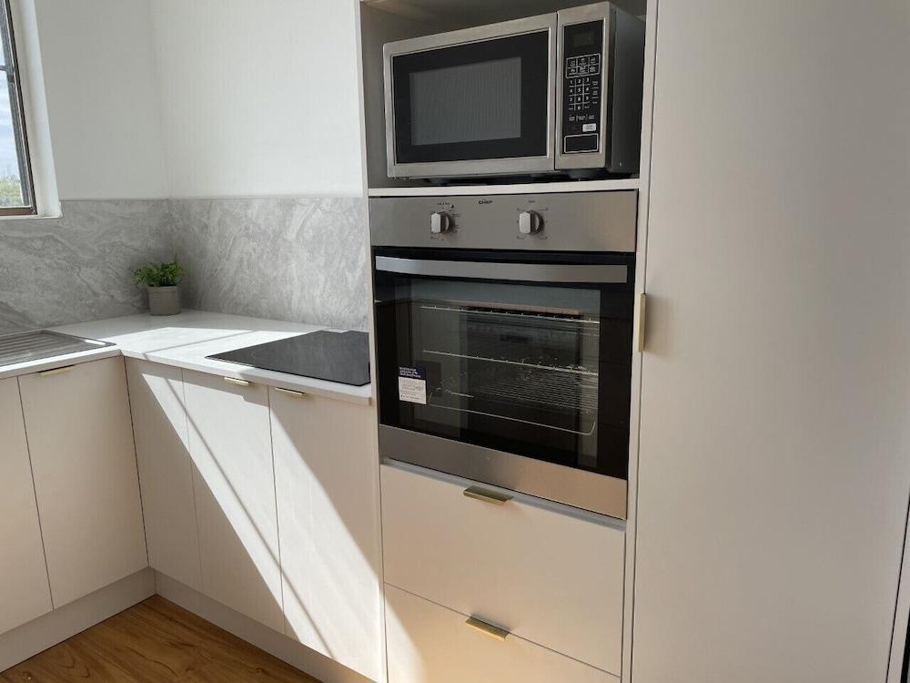 Portside 10 1 Donald Street