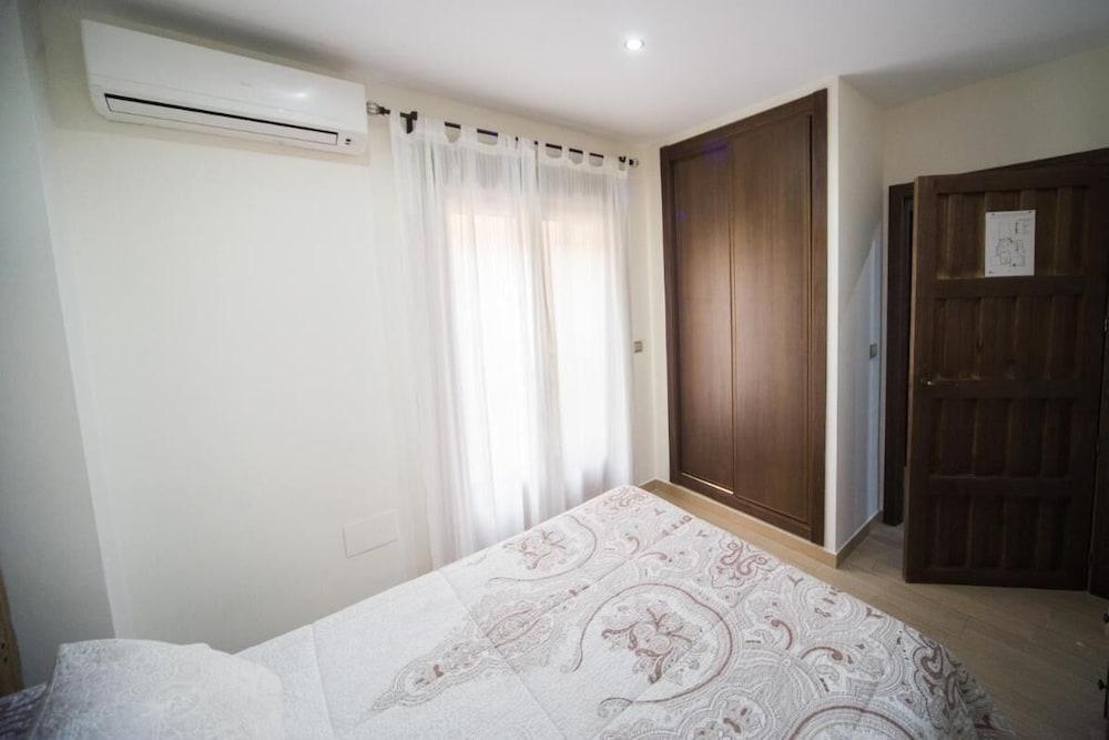 Los Toneles Apartment
