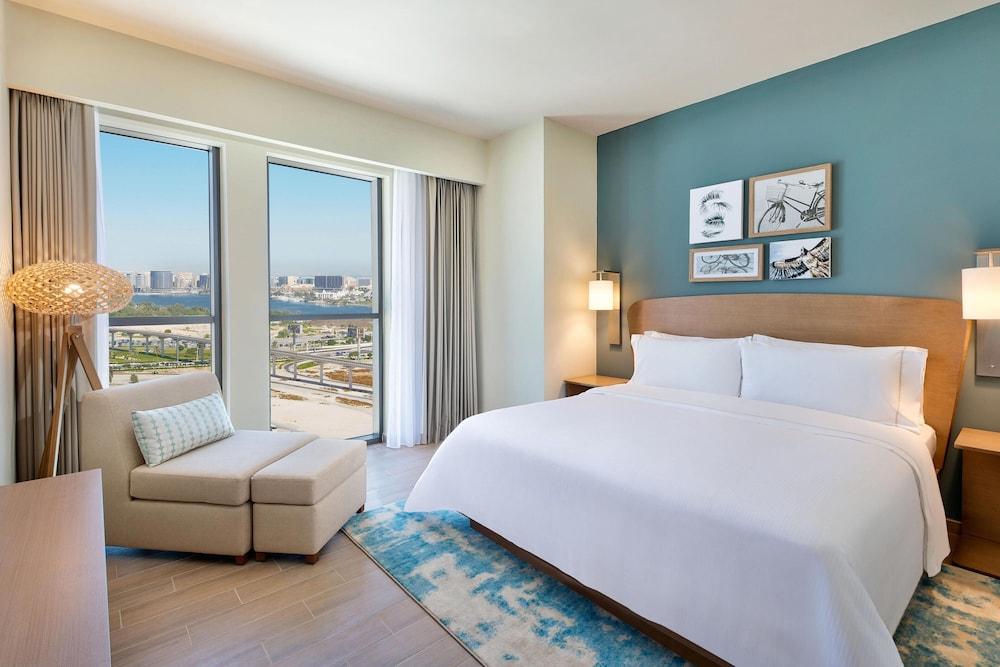 Element Al Jaddaf, Dubai