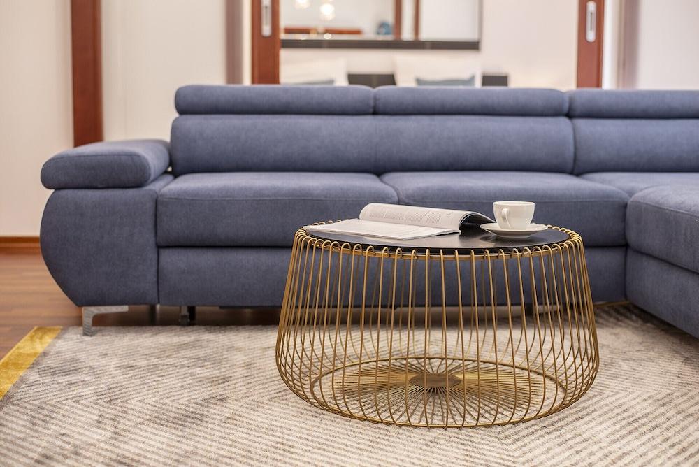 Apartments Haga by Renters