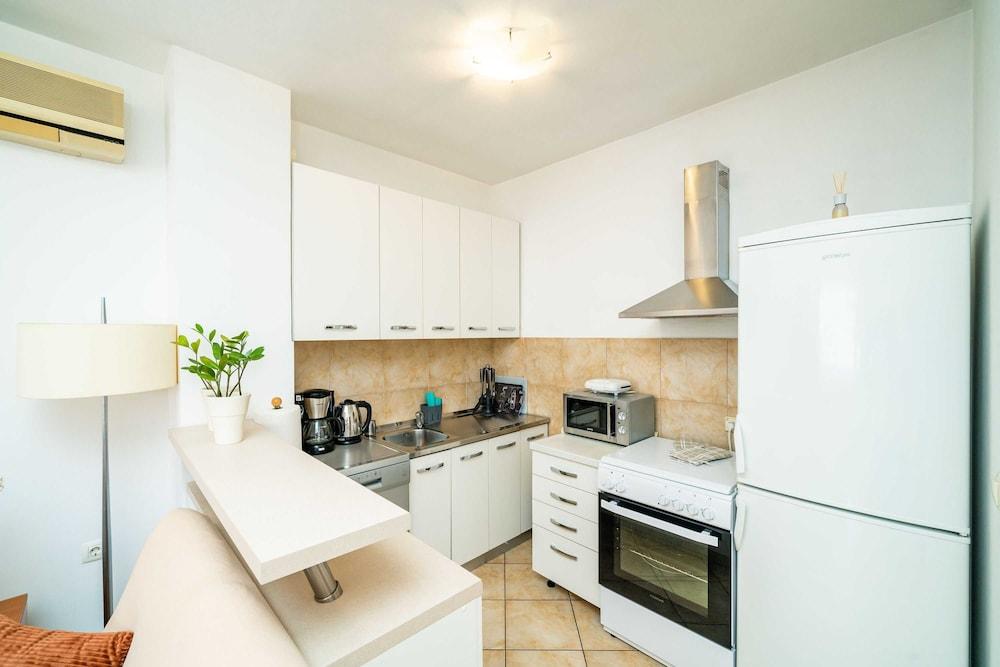 Down Town Apartments