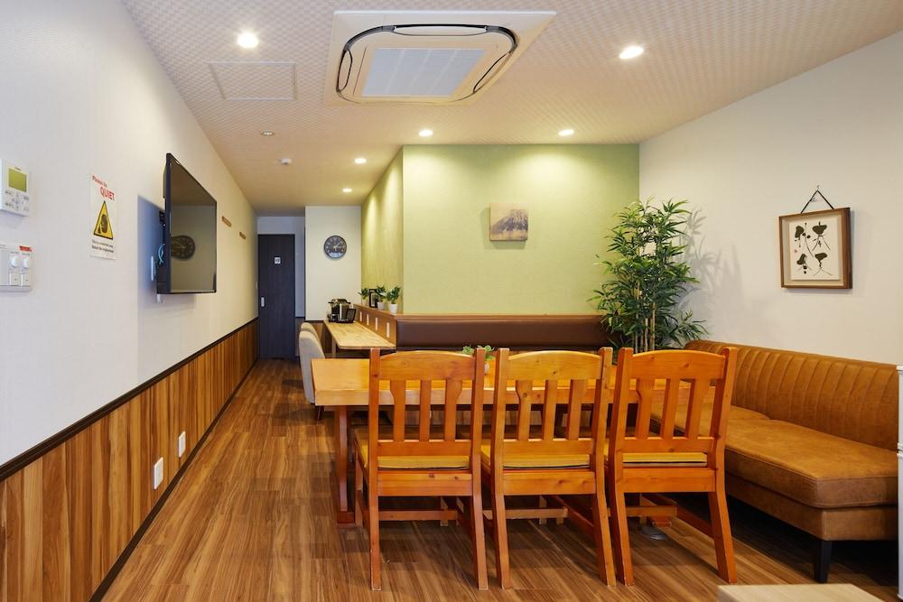 Rinn Sannenzaka Yumeko