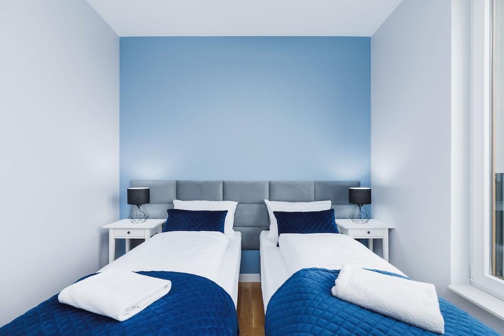 Apartments Wroclawska 33 by Renters