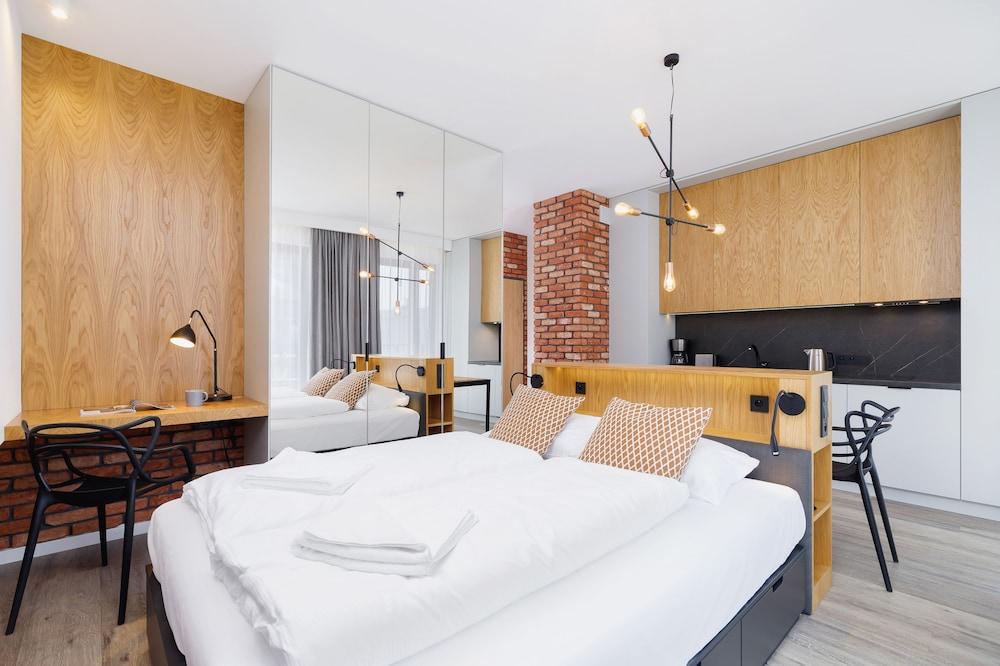 Old Town Rakowicka by Renters