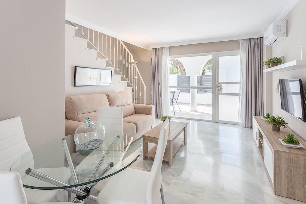 Marbella Resort 5 Pool Whirlpool Sauna