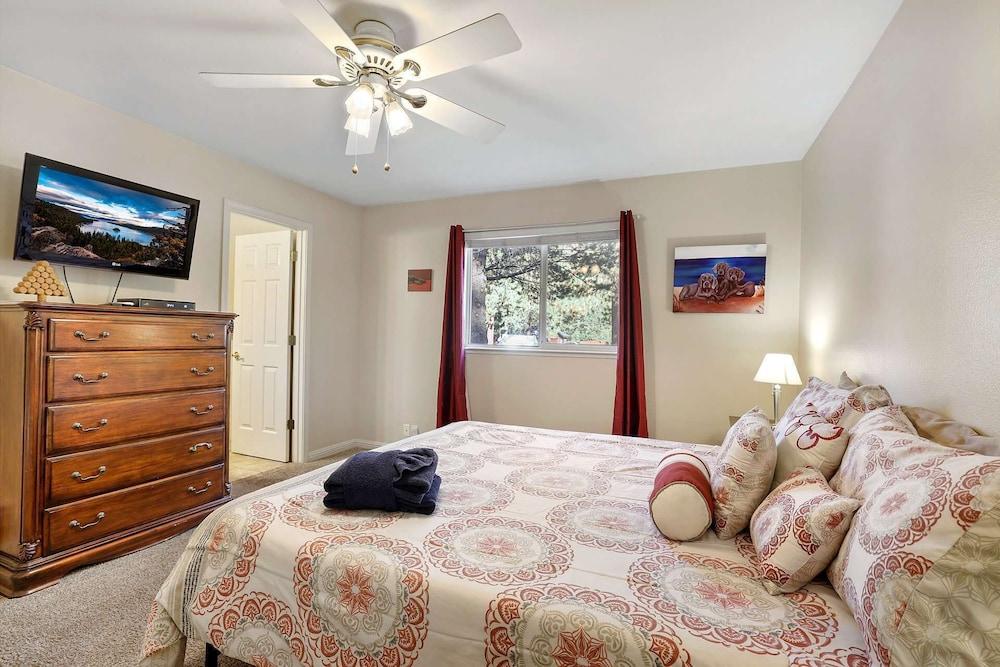 Tahoe Frost - Air Conditioned 4 Bedroom Tahoe Home