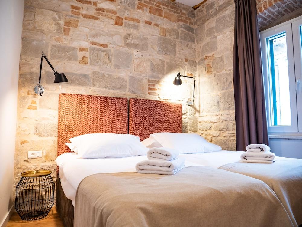 Emarconi history&luxury in Split center