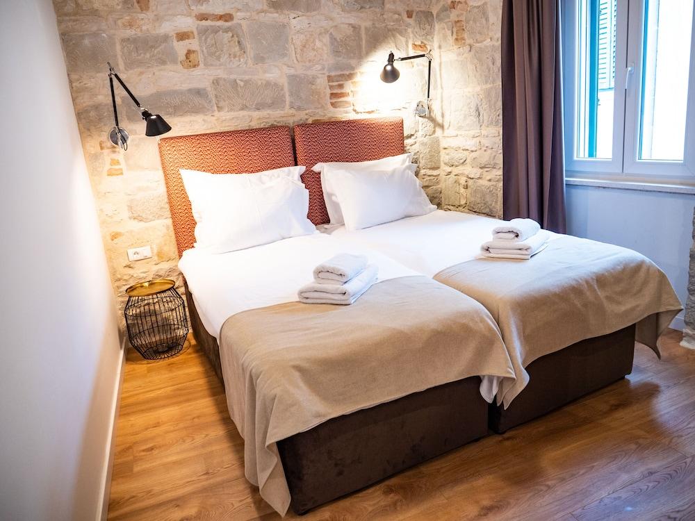 Emarconi history&luxury in Split center