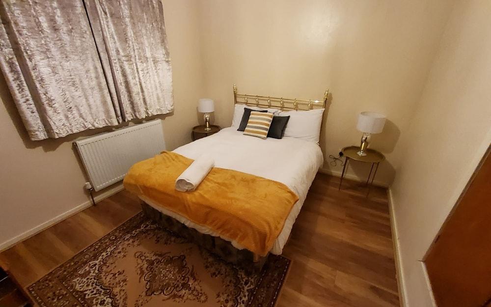 Sensational Stay - Dill Road