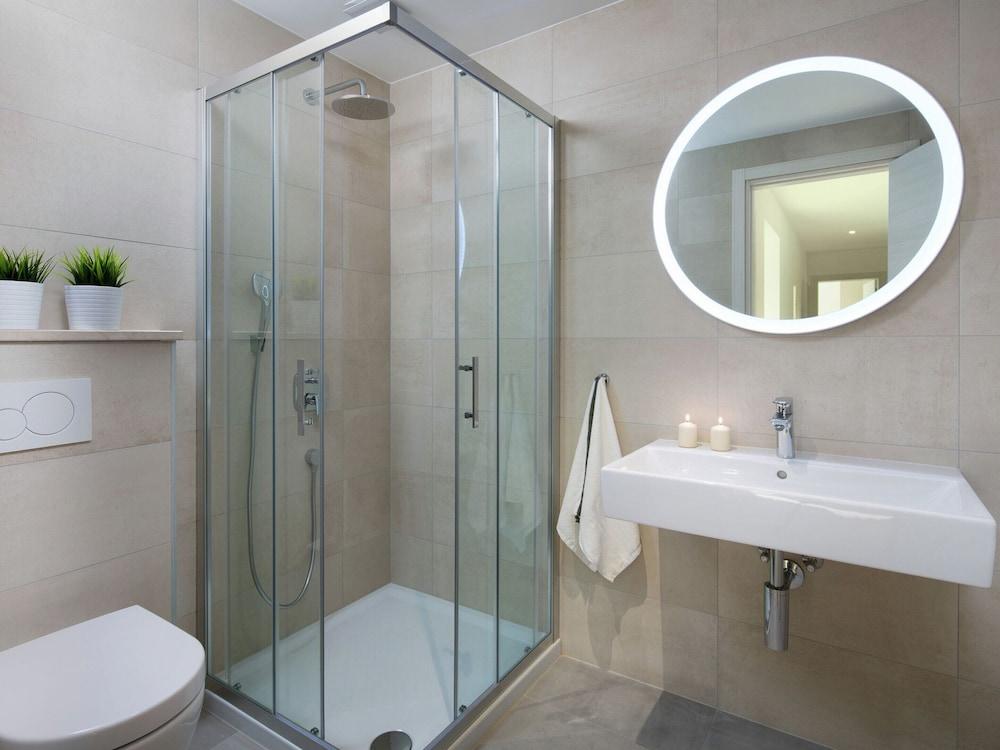 Apartment in Faana With Sea Beach