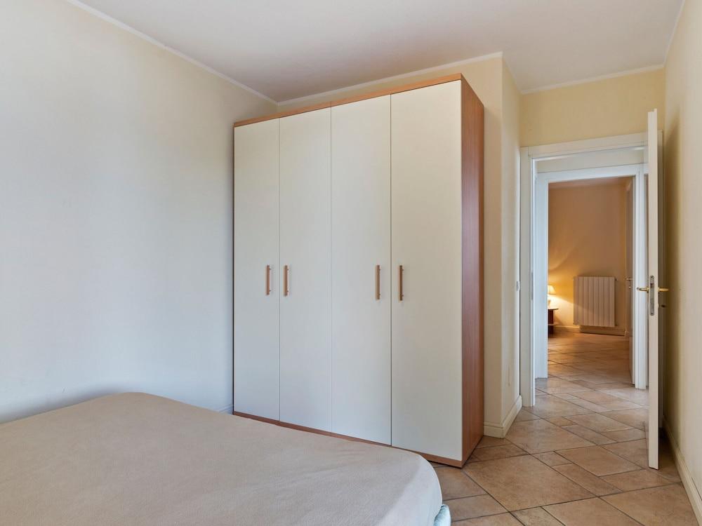 Residential Complex With Panoramic Views and Pool