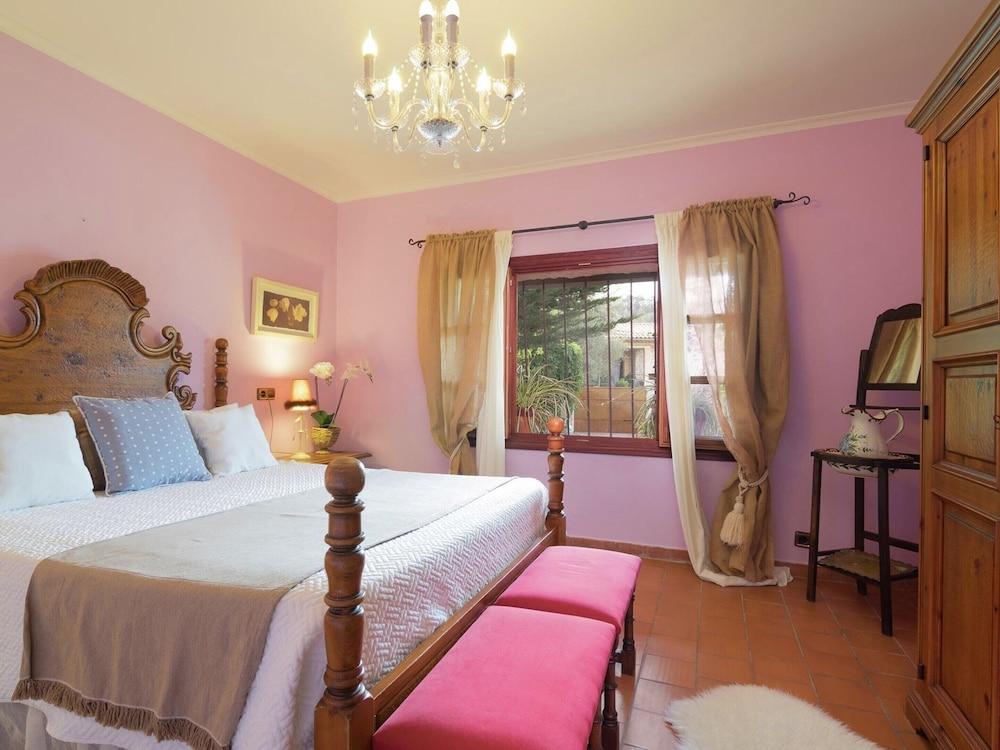 Rustic House in Mancor With Pool