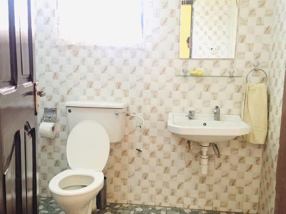 Room-single Room - Ground Floor