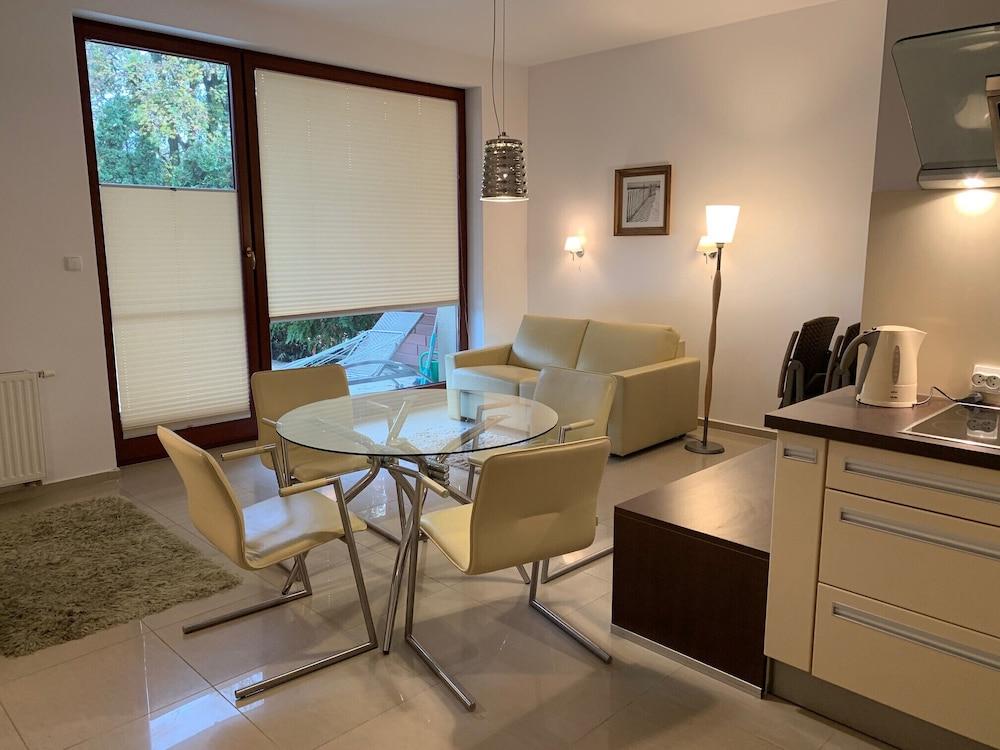 Apartments Lesna 17 by Renters