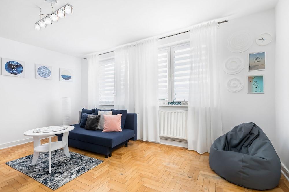 Apartments Slaska 62 by Renters