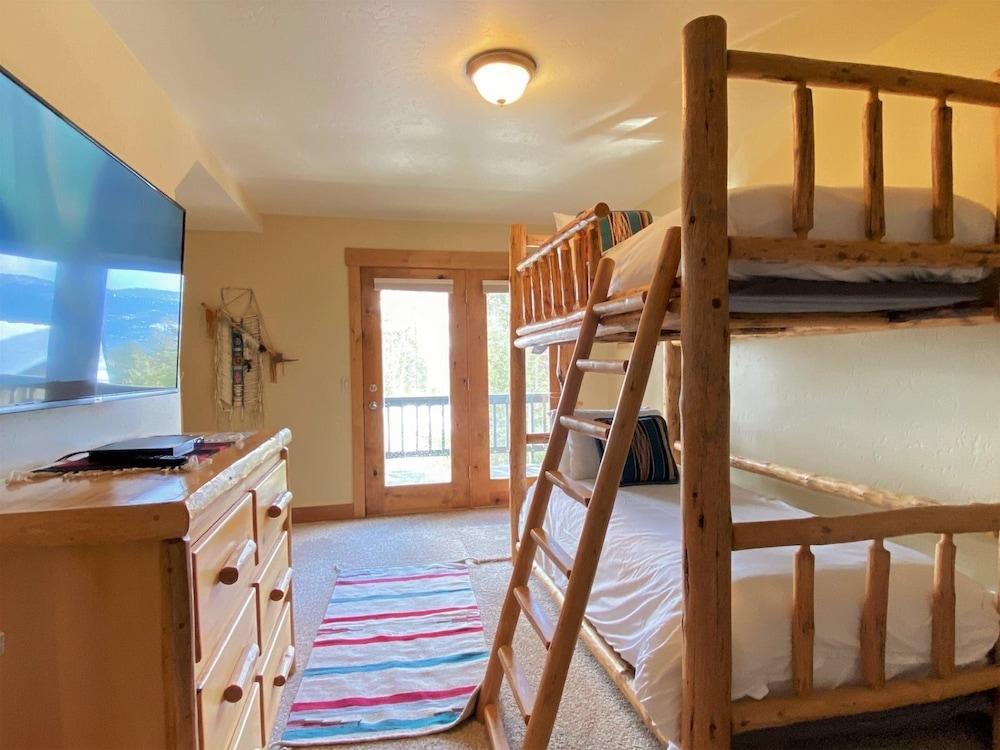 Rc1987 Montana Mountain Hideaway