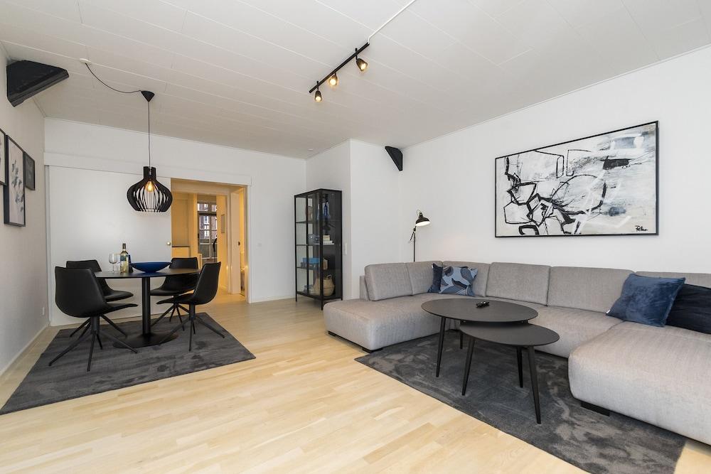 Modern Luxury Penthouse